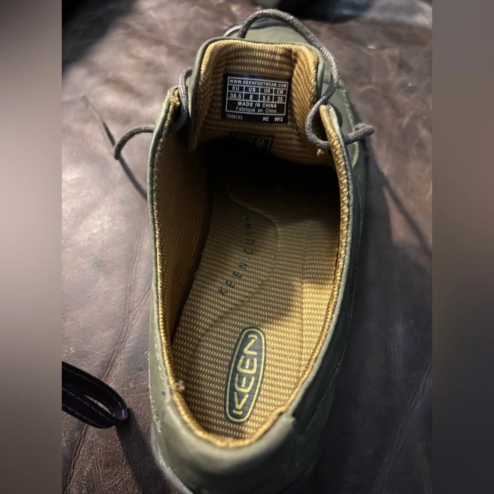 Keen Sterling City Lace Shoes Forest Green Suede Leather size 8 *READ